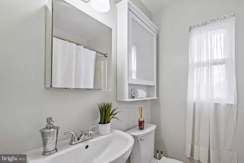 Bath - 10608 Shady Cir, Silver Spring, MD 20903 photo 1 of 4