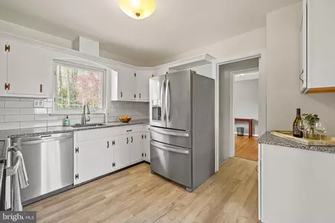 Kitchen - 10608 Shady Cir, Silver Spring, MD 20903 photo 3 of 4