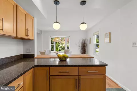 Kitchen - 505 Ellsworth Dr, Silver Spring, MD 20910 photo 4 of 6