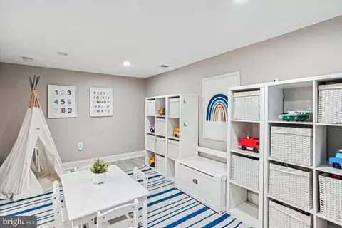 Other - 10206 Sutherland Rd, Silver Spring, MD 20901 photo 6 of 9