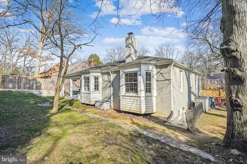 Exterior - 10206 Sutherland Rd, Silver Spring, MD 20901 photo 16 of 26