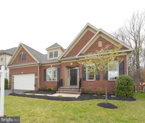 Exterior - 13720 Soaring Wing Ln, Silver Spring, MD 20906 photo 11 of 20