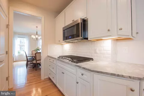 Kitchen - 13720 Soaring Wing Ln, Silver Spring, MD 20906 photo 5 of 7