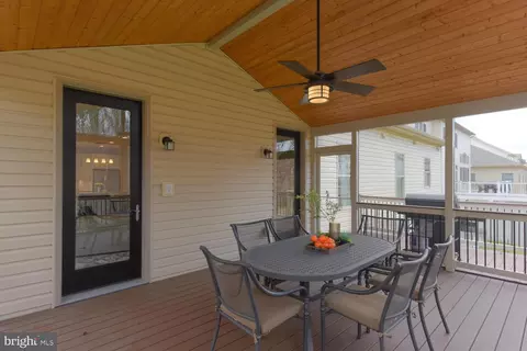 Exterior - 13720 Soaring Wing Ln, Silver Spring, MD 20906 photo 4 of 20