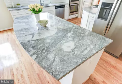 Kitchen - 13720 Soaring Wing Ln, Silver Spring, MD 20906 photo 6 of 7