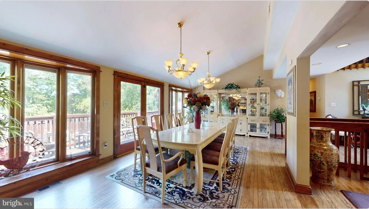 Dining - 736 Quaint Acres Dr, Silver Spring, MD 20904 photo 3 of 3