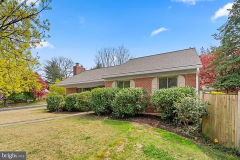 Exterior - 9315 Harvey Rd, Silver Spring, MD 20910 photo 2 of 9
