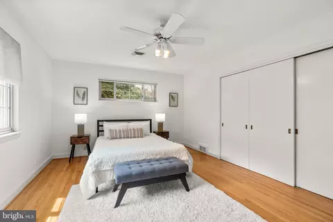 Bedroom - 9315 Harvey Rd, Silver Spring, MD 20910 photo 2 of 5