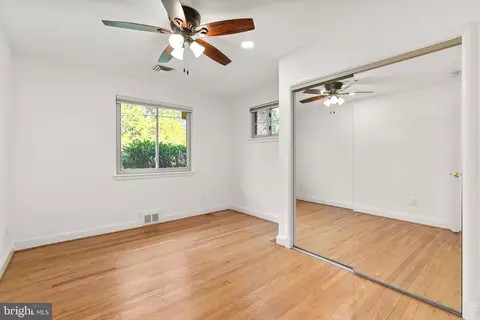 Bedroom - 9315 Harvey Rd, Silver Spring, MD 20910 photo 4 of 5