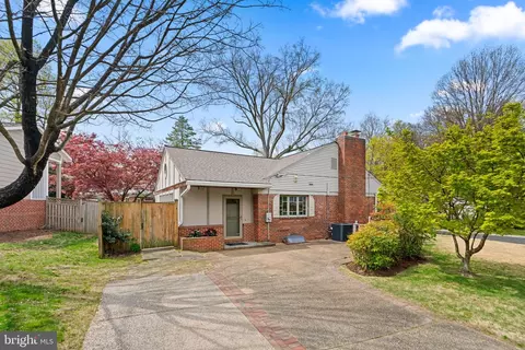 Exterior - 9315 Harvey Rd, Silver Spring, MD 20910 photo 7 of 9