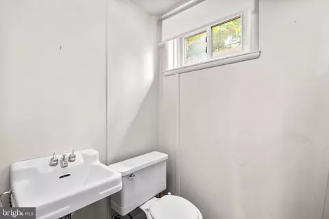 Bath - 9315 Harvey Rd, Silver Spring, MD 20910 photo 3 of 3