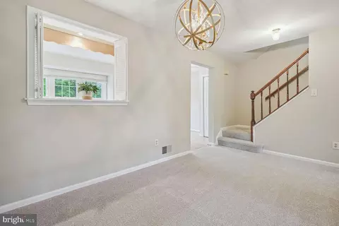 9015 Ottawa Pl, Silver Spring, MD 20910 photo 10