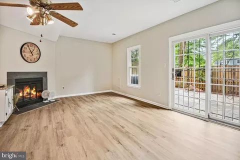 9015 Ottawa Pl, Silver Spring, MD 20910 photo 24