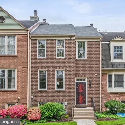 9015 Ottawa Pl, Silver Spring, MD 20910