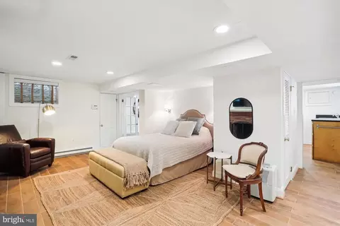 Bedroom - 9315 Crosby Rd, Silver Spring, MD 20910 photo 10 of 11