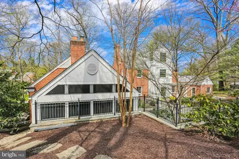 Exterior - 9315 Crosby Rd, Silver Spring, MD 20910 photo 19 of 23