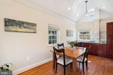 Dining - 9315 Crosby Rd, Silver Spring, MD 20910 photo 5 of 5