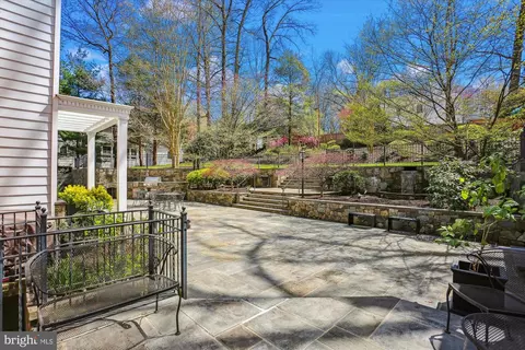Exterior - 9315 Crosby Rd, Silver Spring, MD 20910 photo 15 of 23