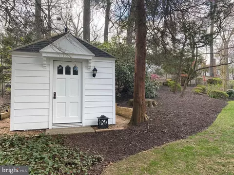 Exterior - 9315 Crosby Rd, Silver Spring, MD 20910 photo 11 of 23