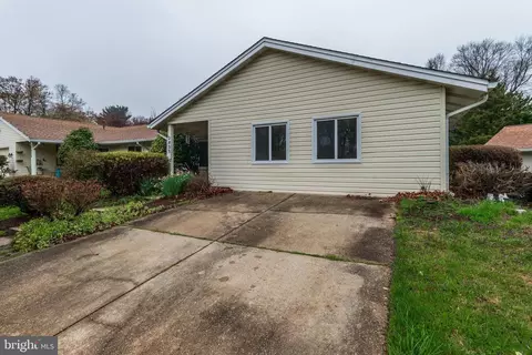 Exterior - 2833 Aquarius Ave, Silver Spring, MD 20906 photo 2 of 12
