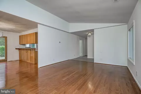 Living - 2833 Aquarius Ave, Silver Spring, MD 20906 photo 1 of 1