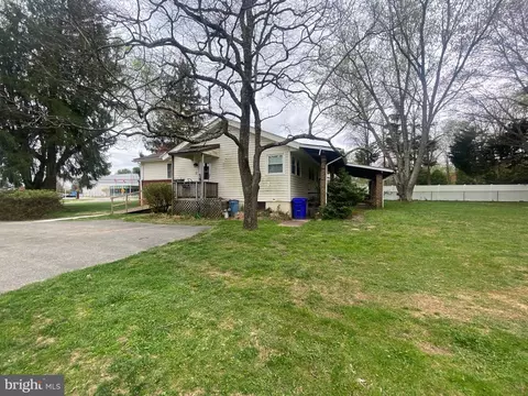 14708 Good Hope Rd, Silver Spring, MD 20905 photo 2