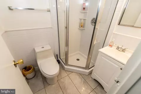 Bath - 3850 Bel Pre Rd #3850-7, Silver Spring, MD 20906 photo 3 of 5