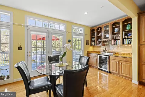 1511 Hadden Manor Ct, Silver Spring, MD 20904 photo 9