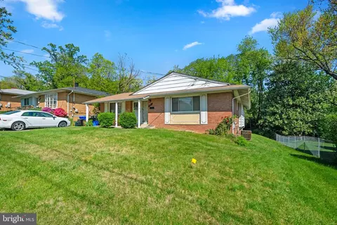 524 E Indian Spring Dr, Silver Spring, MD 20901 photo 3