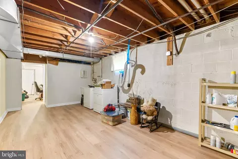 524 E Indian Spring Dr, Silver Spring, MD 20901 photo 17