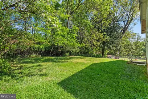 524 E Indian Spring Dr, Silver Spring, MD 20901 photo 18
