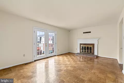 Living - 3910 Tynewick Dr #11, Silver Spring, MD 20906 photo 2 of 7