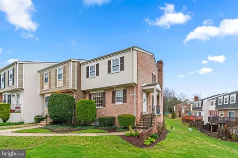 Exterior - 3910 Tynewick Dr #11, Silver Spring, MD 20906 photo 3 of 8