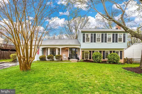 17305 Brown Rd, Poolesville, MD 20837