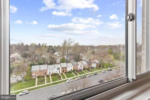 1900 Lyttonsville Rd #1203, Silver Spring, MD 20910 photo 2
