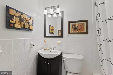 1900 Lyttonsville Rd #1203, Silver Spring, MD 20910 photo 10