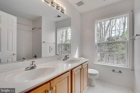 Bath - 13226 Ewood Ln, Silver Spring, MD 20906 photo 5 of 7