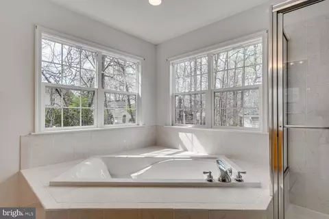 Bath - 13226 Ewood Ln, Silver Spring, MD 20906 photo 4 of 7