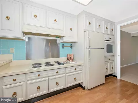 Kitchen - 3472 Chiswick Ct #41-A, Silver Spring, MD 20906 photo 5 of 8