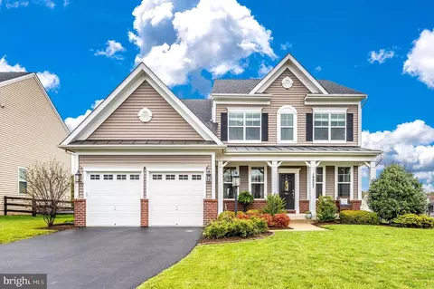 19907 Briarley Hall Dr, Poolesville, MD 20837