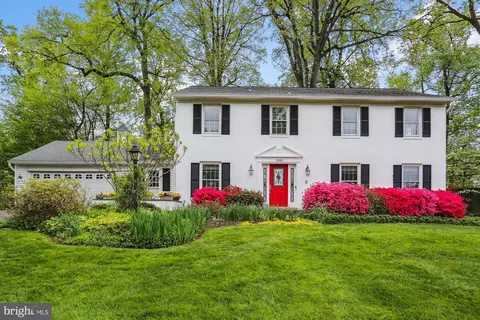 15305 Basswood Ct, Rockville, MD 20853