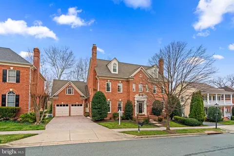 3824 Village Park Dr, Chevy Chase, MD 20815