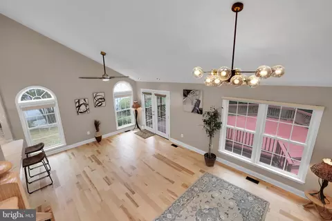 2710 Deer Ridge Dr, Silver Spring, MD 20904 photo 7