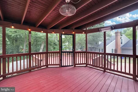 2710 Deer Ridge Dr, Silver Spring, MD 20904 photo 15