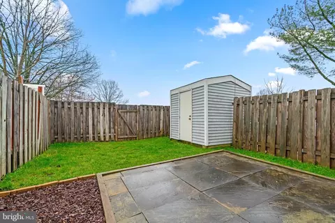 Exterior - 10168 Shelldrake Cir, Damascus, MD 20872 photo 4 of 7