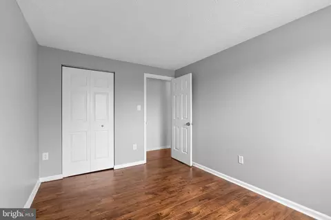Bedroom - 10168 Shelldrake Cir, Damascus, MD 20872 photo 2 of 2