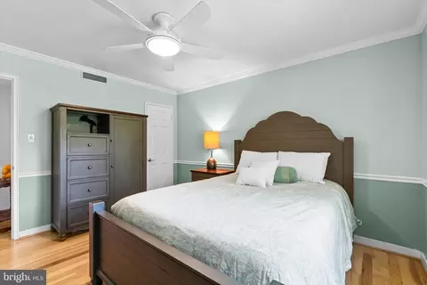 Bedroom - 2210 Washington Ave #101, Silver Spring, MD 20910 photo 6 of 6