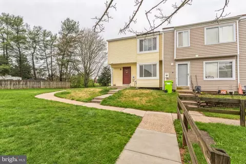 Exterior - 17438 Hoskinson Rd, Poolesville, MD 20837 photo 2 of 8