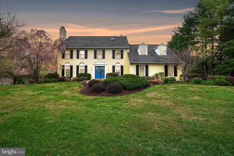 13517 Bonnie Dale Dr, North Potomac, MD 20878