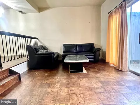 Living - 3314 Claridge Ct, Silver Spring, MD 20902 photo 6 of 7